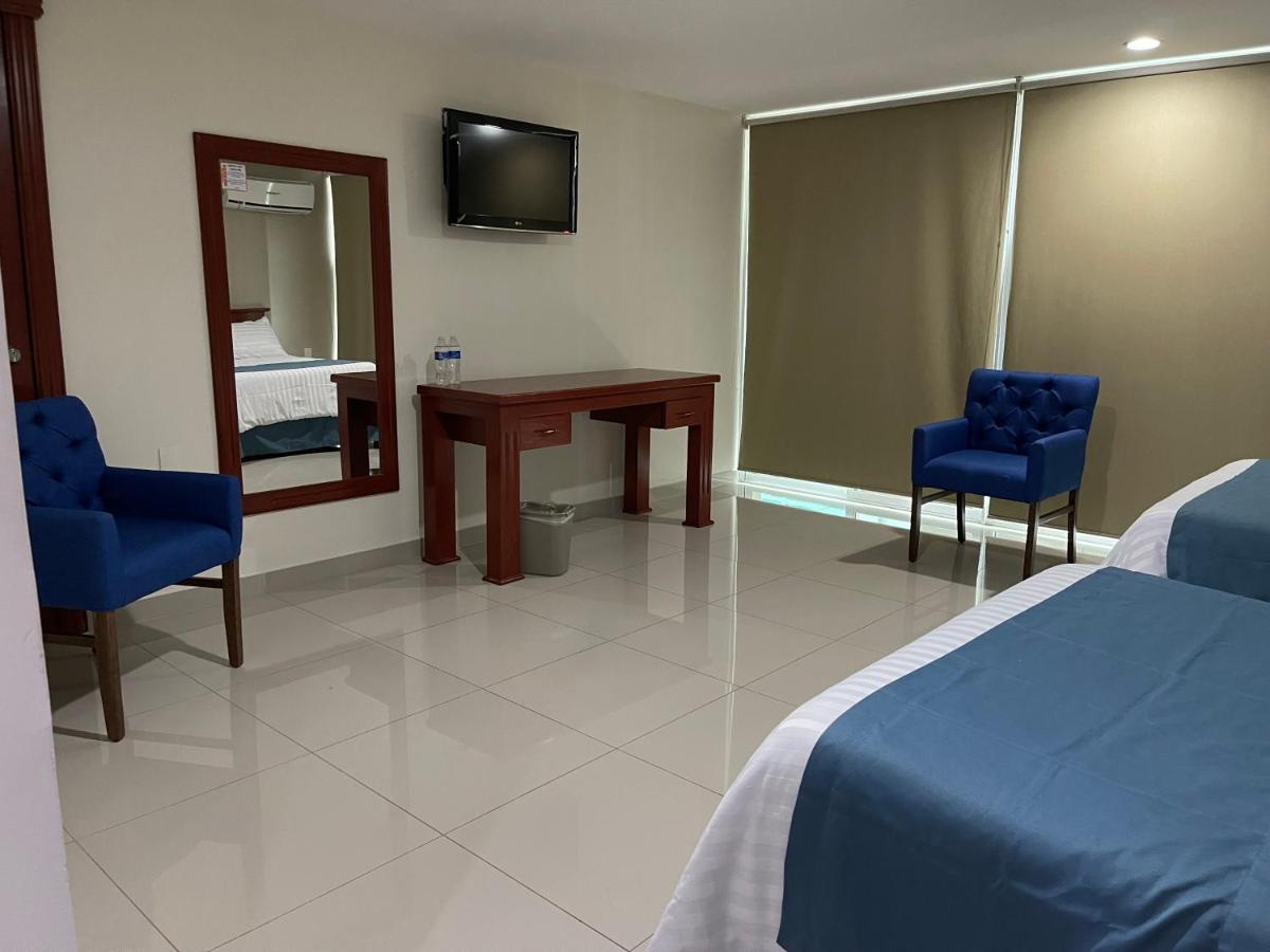 Hotel Latino Sahuayo Экстерьер фото