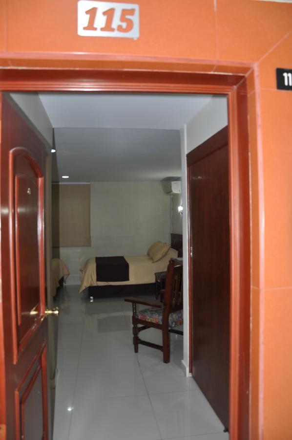 Hotel Latino Sahuayo Экстерьер фото